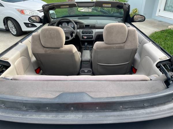 2006 Chrysler Sebring GTC Convertible - $4,900 (St. Petersburg)63443131767297121