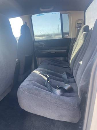 2004 RAM Dakota SLT 4dr - Photo 8