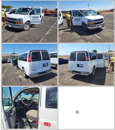 2017 Chevrolet 15 Passenger Van 3500EXTLTGRWD 1