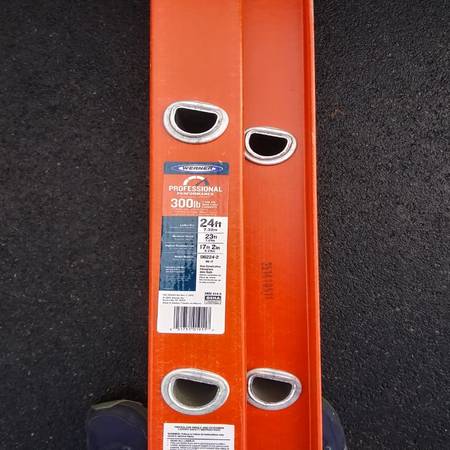 24 ft. Fiberglass Extension Ladder with 300 lb. Load Capacity Type IA 1