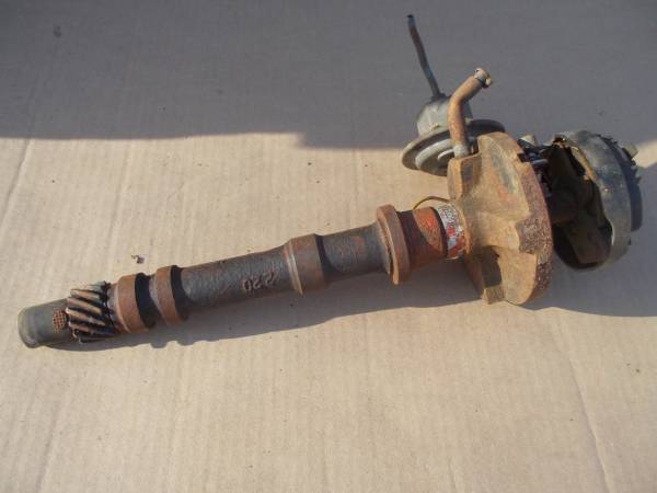 C1 Corvette SBC Distributor 1