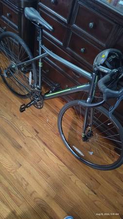 GT bicycle 1