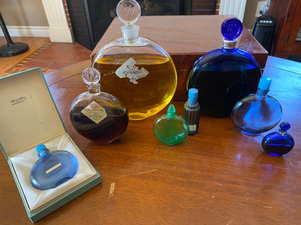 Rene Lalique Worth Perfume Bottle Collection 1