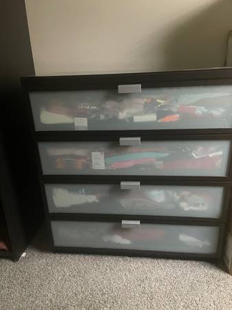 IKEA chest drawers 1