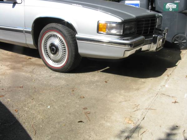 1993 CADILLAC SEDAN DEVILLE DLX-EXC - $11,500 (NE Cobb/Marietta)63620661616643121