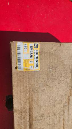 Caterpillar - $200 (Auburn)63471325453569122