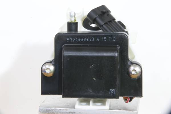 Evinrude ETec G2 0587270 587270 IGNITION COIL Includes Mount Bracket - $50 (Bloomington)63471408732417121