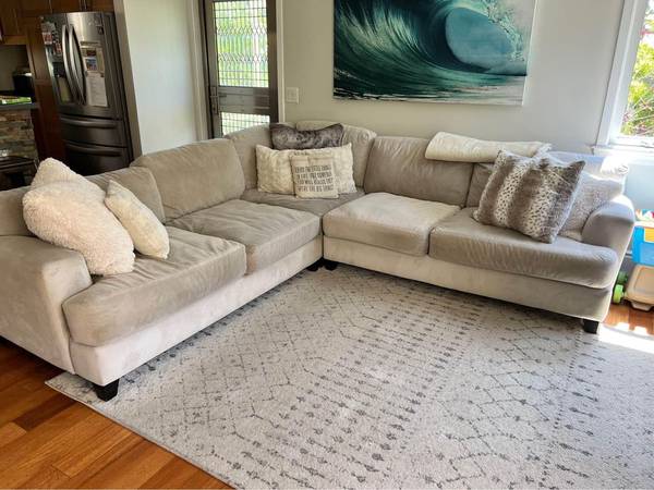 L shape sectional Microfiber Couch 1