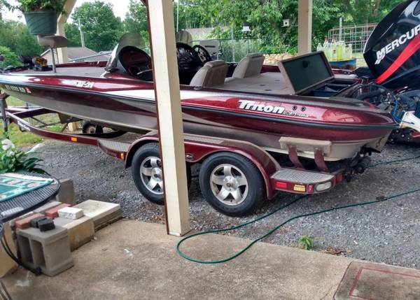 2001 Triton 1