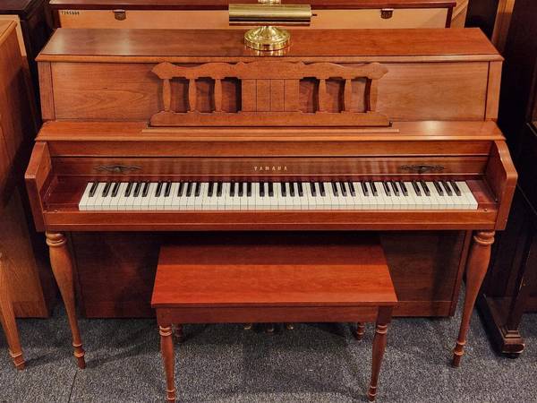 PIANOS: CONSOLE UPRIGHTS - YAMAHA, WALTER, STEINWAY PIANO ..... - $1,950 (DELIVERY INCLUDED)63438088959233122