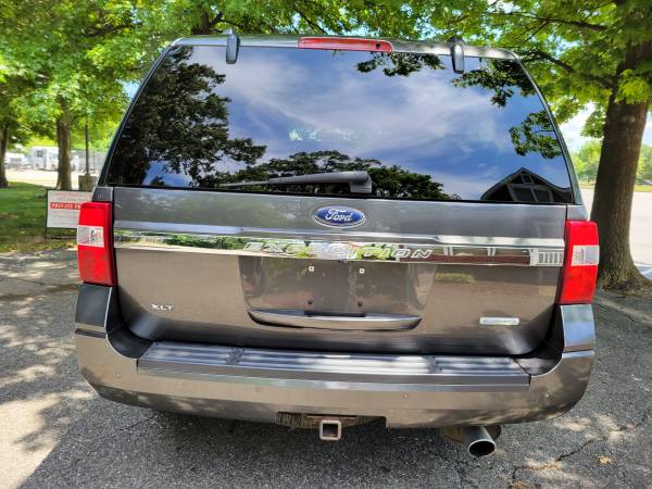 2017 FORD EXPEDITION XLT - $11,500 (Temple Hills)63616470578563123