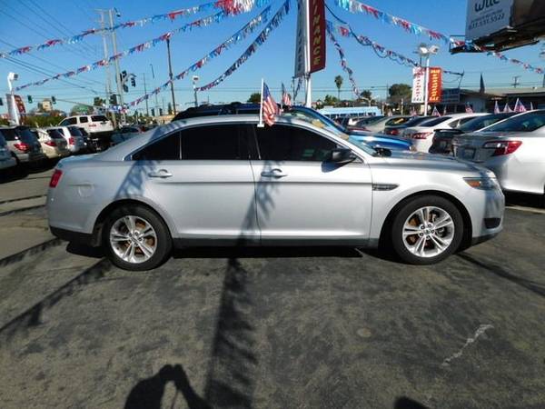 2015 Ford Taurus SE FWD - $8,995 (- TRABAJAMOS CON TODO TIPO DE CRÉDITO - FINANCIAMIENTO FÁCIL)63441097896835121