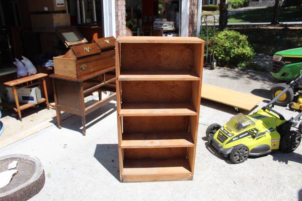heavy solid wood bookcase can deliver 1