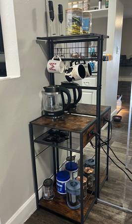 Coffee Bar with 2 Outlets 1