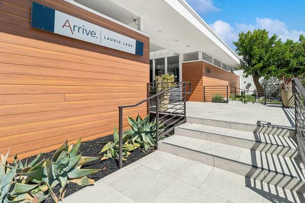 $3,040 / 2br - 1200ft2 - Comfortable 2x2 in the heart of Thousand Oaks - $500 of Concession! (Thousand Oaks)63981244517378120