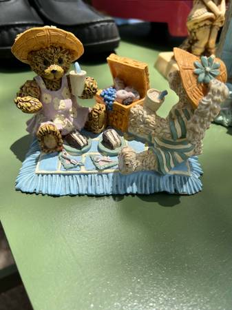 1996 Honeysuckle Hollow Bear and Bunny Rabbit on a Picnic Figurine Display Piece 1