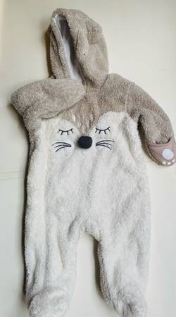 Baby 2-4 mo unisex romper/one-piece bodysuit excellent condition 1