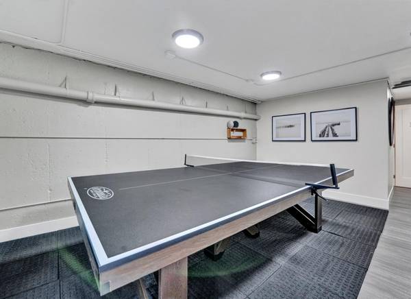 $1,495 / 2br - FREE GIFT after TOURING! Onsite Garages, Year-Round Amenities (Beaverton)63914740253827121