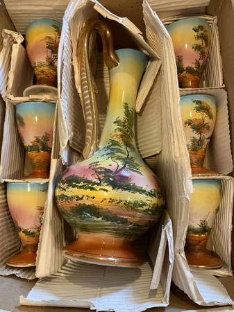 Set  Portugal Pitcher with 6 Cups 1