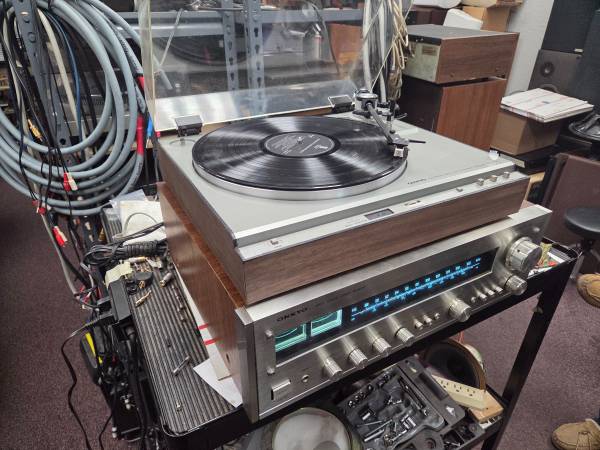 Onkyo TX-2500 + CP-1012F Bundle Servic 1