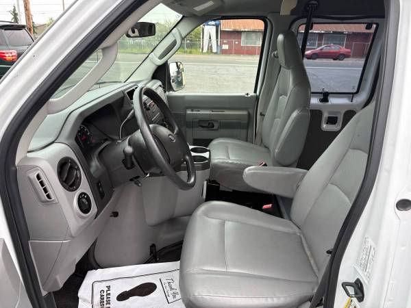 2014 Ford E-250 Econoline Extended - Photo 12