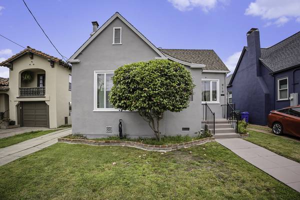 $5,200 / 3br - 919 Del Mar Ave - 3 bedroom | 1.5 bath | Single family home (alameda)63880014105985120