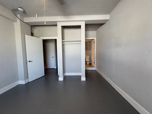 $1,044 / 1br - 511ft2 - 1044/mo Downtown Corpus Christi-North Water Apartments (Corpus Christi)64036540693250124