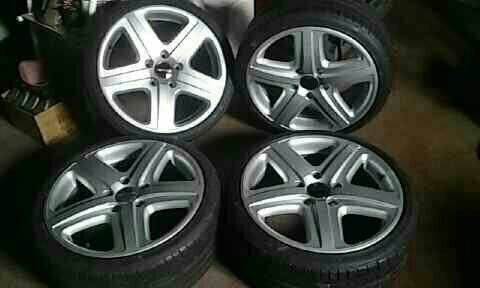19" Rims 5x130 Austria 19x9 Set of 4 235/35/zr19 tires VW Touareg 1