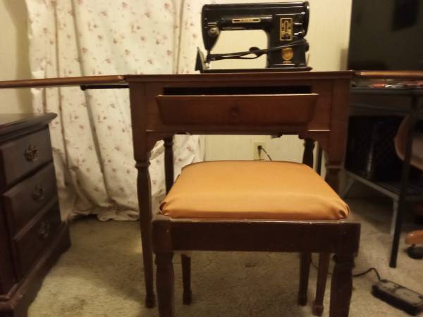 Singer sewing machine in stand with chair 1