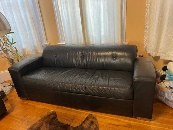 EQ3 Marcel Leather Sleeper Sofa – Full Size 1