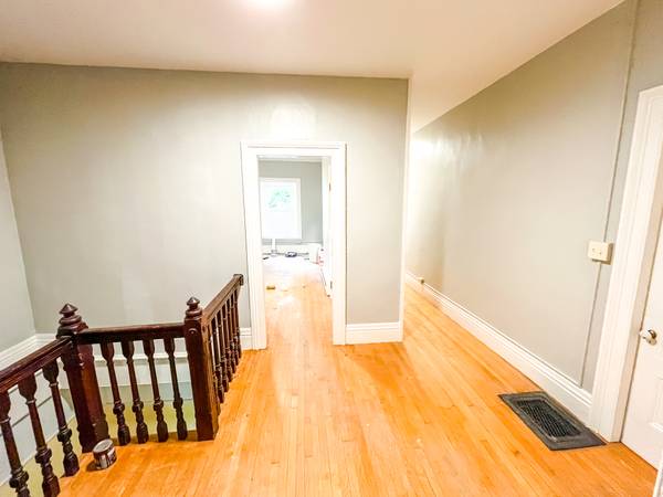 $2,400 / 3br - 40 First Street, Unit 1 (Swanton)63784684769281124