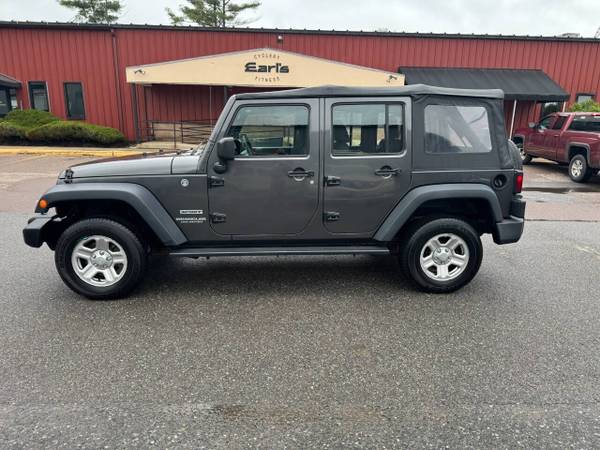 2016 JEEP WRANGLER UNLIMITED SPORT - $17,995 (South Burlington vt)63622697424259123