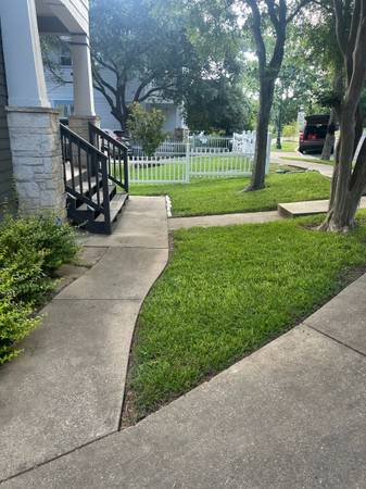 Lawn mowing,edging,blowing (front & back) $40 1