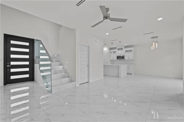 $289,500 / 3br - 1455ft2 - Amazing Home in Mission (Mission)64198895511042123