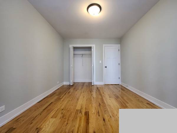 $2,445 / 2br - 2-bedroom re-let in Lakeview East - $2,445/mo - available 11/1! (Lakeview East)64041811934723121