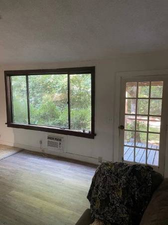 $1,175 / 1br - 520ft2 - 1175.00 includes ELECTRIC & WATER (Hampstead)63948355883650124