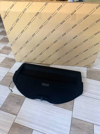 Corolla hatchback privacy cover 1