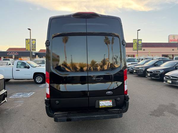 2020 Ford Transit 250 - Photo 4