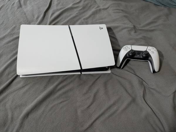 PS5 Digital Edition 1