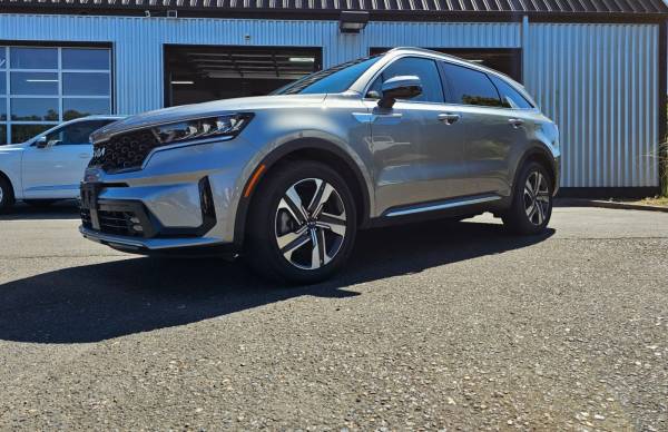 2023 Kia Sorento Híbrido AWD Todas las Ruedas Motrices Utilitario Deportivo Eléctrico Ex - $27,975 (MÁS DE 200 CAMIONETAS EN STOCK)63616151403905120