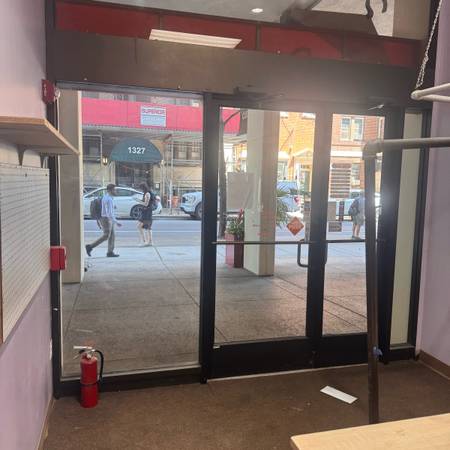 Lease space 1