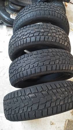 18" 235  65 18 Cooper AT Winter  (4) studded snow tires like new 1
