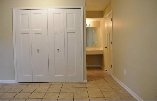 $1,275 / 1br - 900ft2 - Apartamento de 1 dormitorio 1 dormitorio (Hopkins)63666897787395124