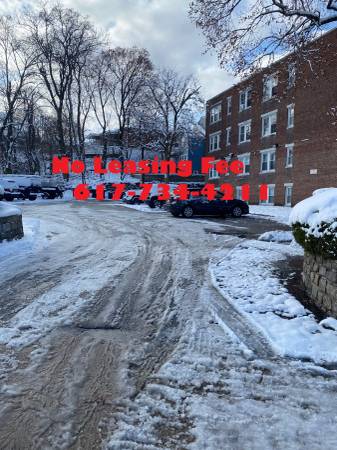 $200 Great Location Parking Space Available October 1 Or Later Neat T (Brighton)63856229602177123