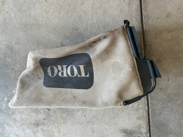 Toro mower bag 1