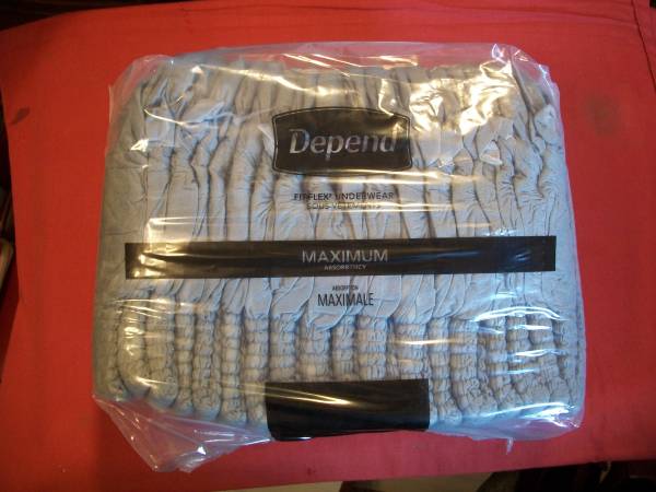 Depends Fit-Flex Underwear Maximale 1
