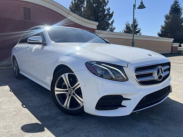 2018 Mercedes-Benz Clase E E 300 Sedán de 4 puertas - $23491,00 (hayward / castro valley)63473011149315122