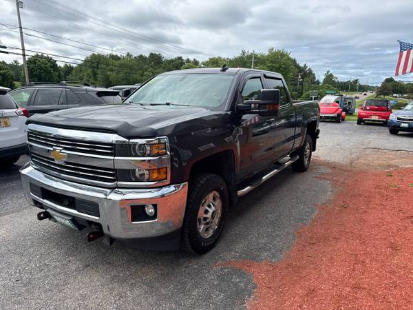 2015 Chevrolet Silverado 2500HD LT Crew Cab Short Box 4WD - $19,896 (4 Clapper Rd Milton Vt 05468)63441406999553123