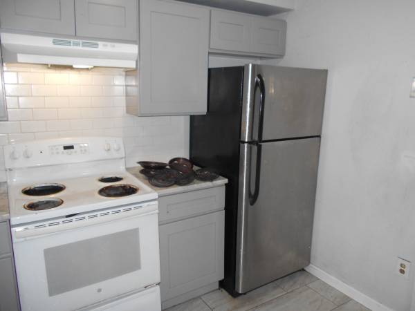 $1,700 / 3br - You Pay Rent & Electric Only (East Allentown)64010160762627124