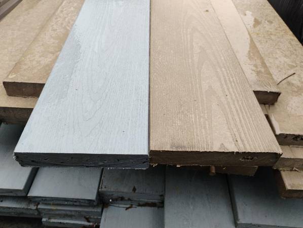 COMPOSITE PLASTIC LUMBER 1